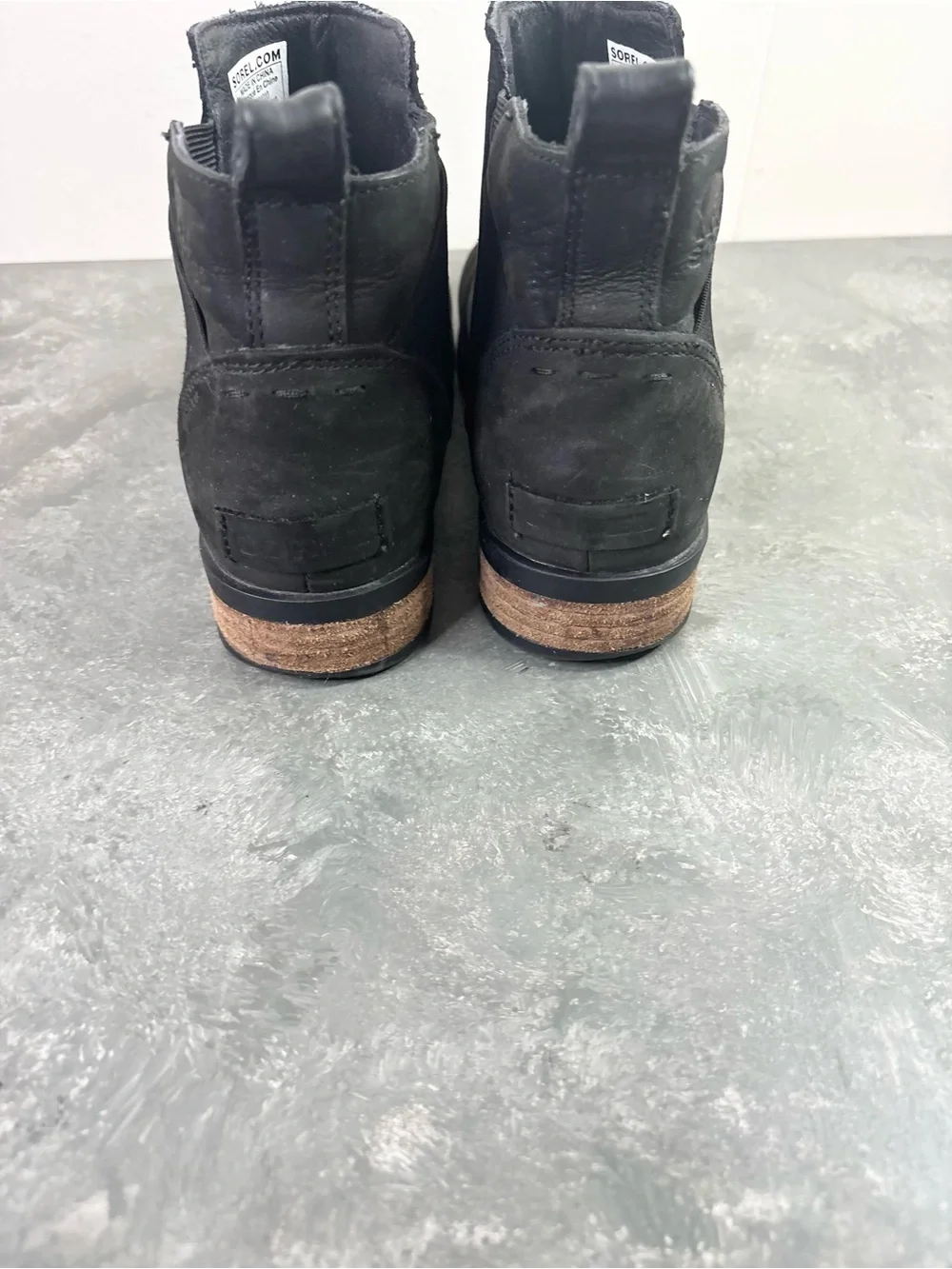 Sorel Emelie Chelsea Waterproof Boots black size 7